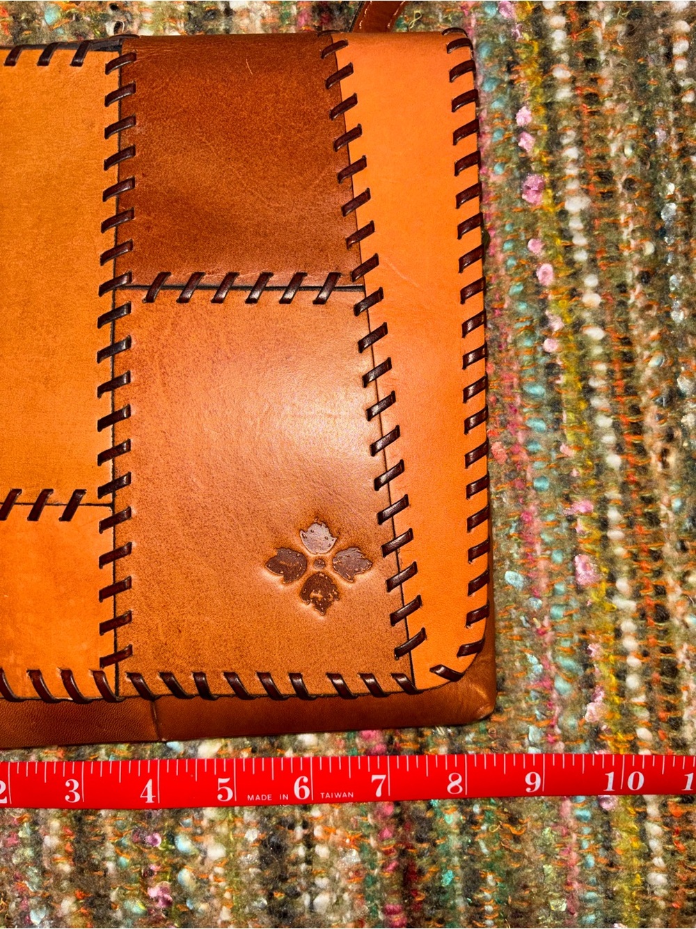Patricia Nash - Stitched Leather Crossbody Bag - Picture 8 of 8